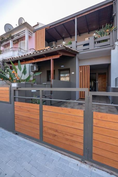 Modern House In The Old Town La Canée