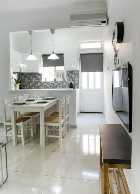 Διαμέρισμα Modern House In The Old Town *